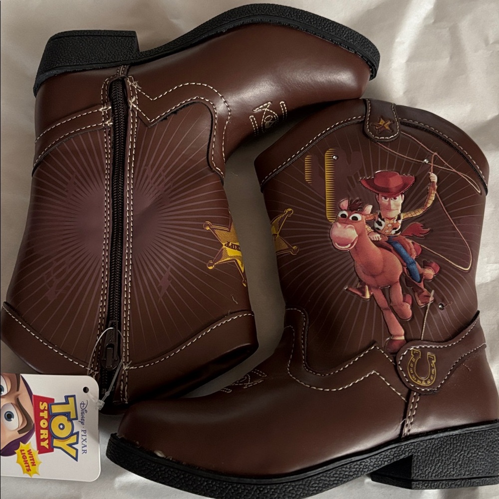 Boots Toy Story boys size 12M new with lights & zipper